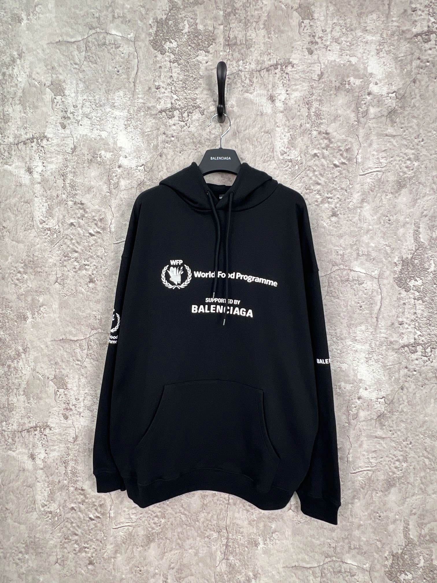 wg.luxury- 218593i16 oversized item:D-F443J2301